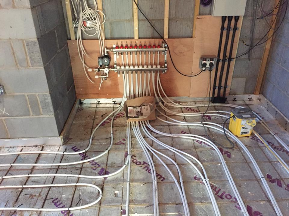 Underfloor heating installation